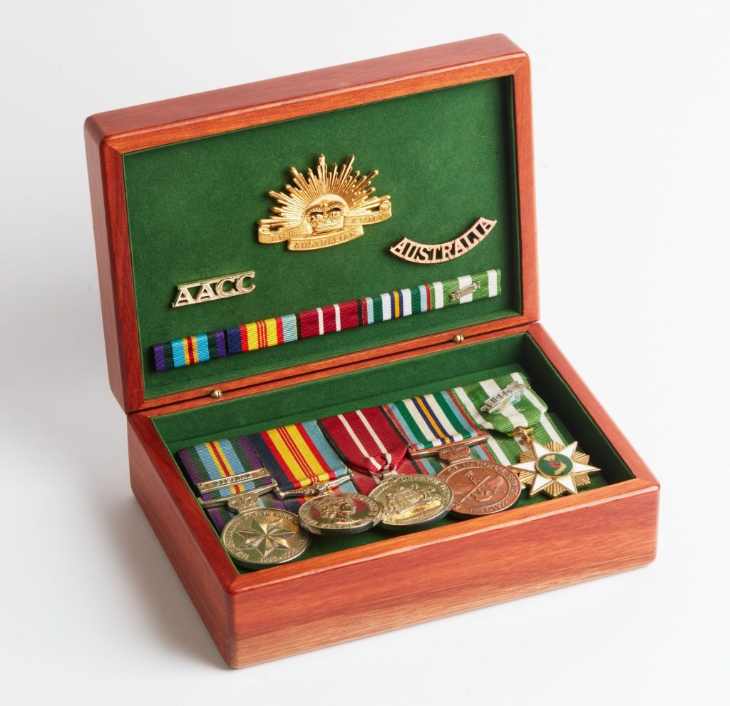Medium medal box