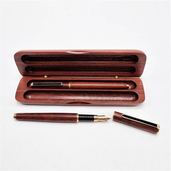 Double pen set made out of wood with fountain pen.